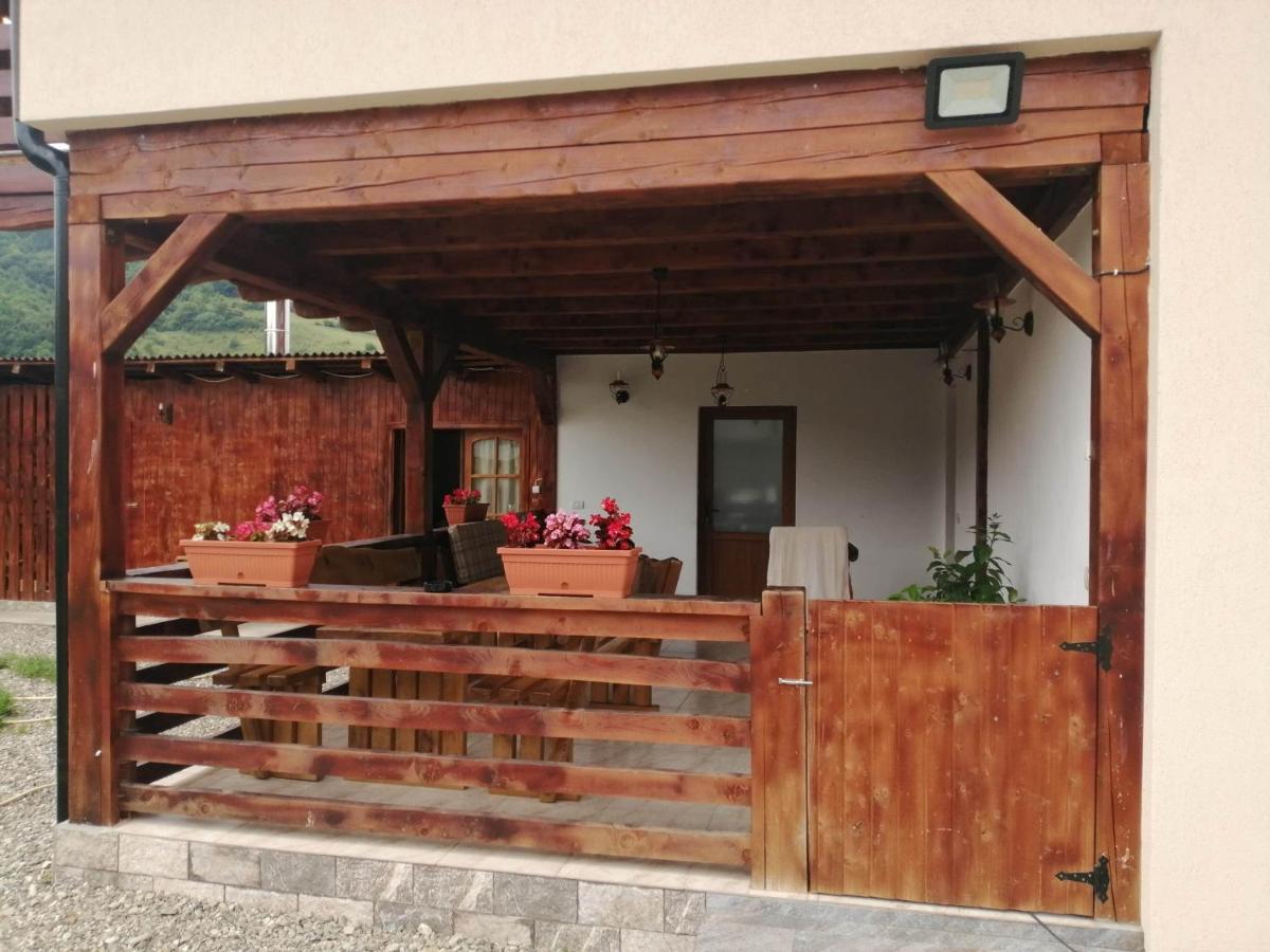 La Casa Alana Hotel Viseu de Jos Buitenkant foto